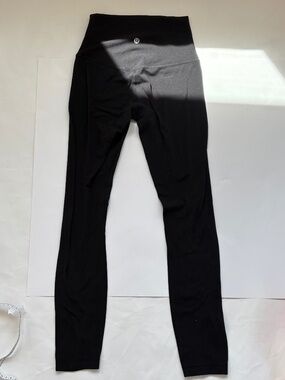Women's Black Lululemon leggings/pants Size 2